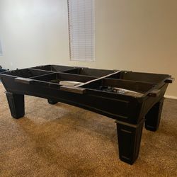 Pool Table 🔧🚚⚒️