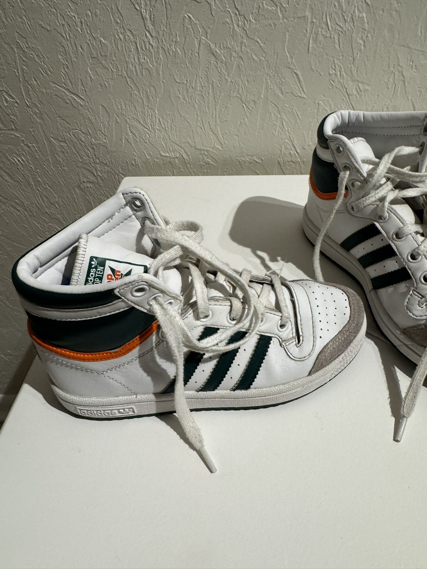 Adidas top Ten High tops Size 1