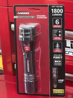 Brand New HUSKY 1800 Lumens Dual Power LED Rechargeable Tactical Focusing Flashlight