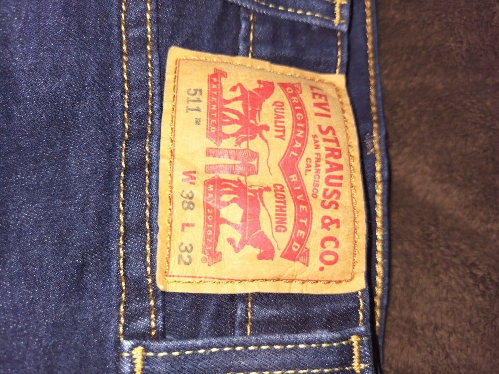 Levi's 38 X 32