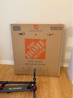 Large adjustable TV moving box