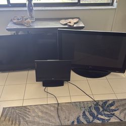 3 tv’s  $100