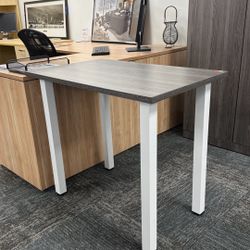 Small Table / Printer Stand