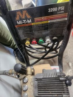 Mi-T-M 3200 PSI 2.4 GPM Pressure Washer