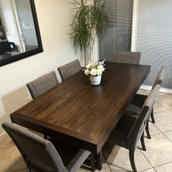 Dinning Table set Whit  6 Chairs 
