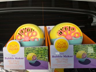 Mini bubble maker