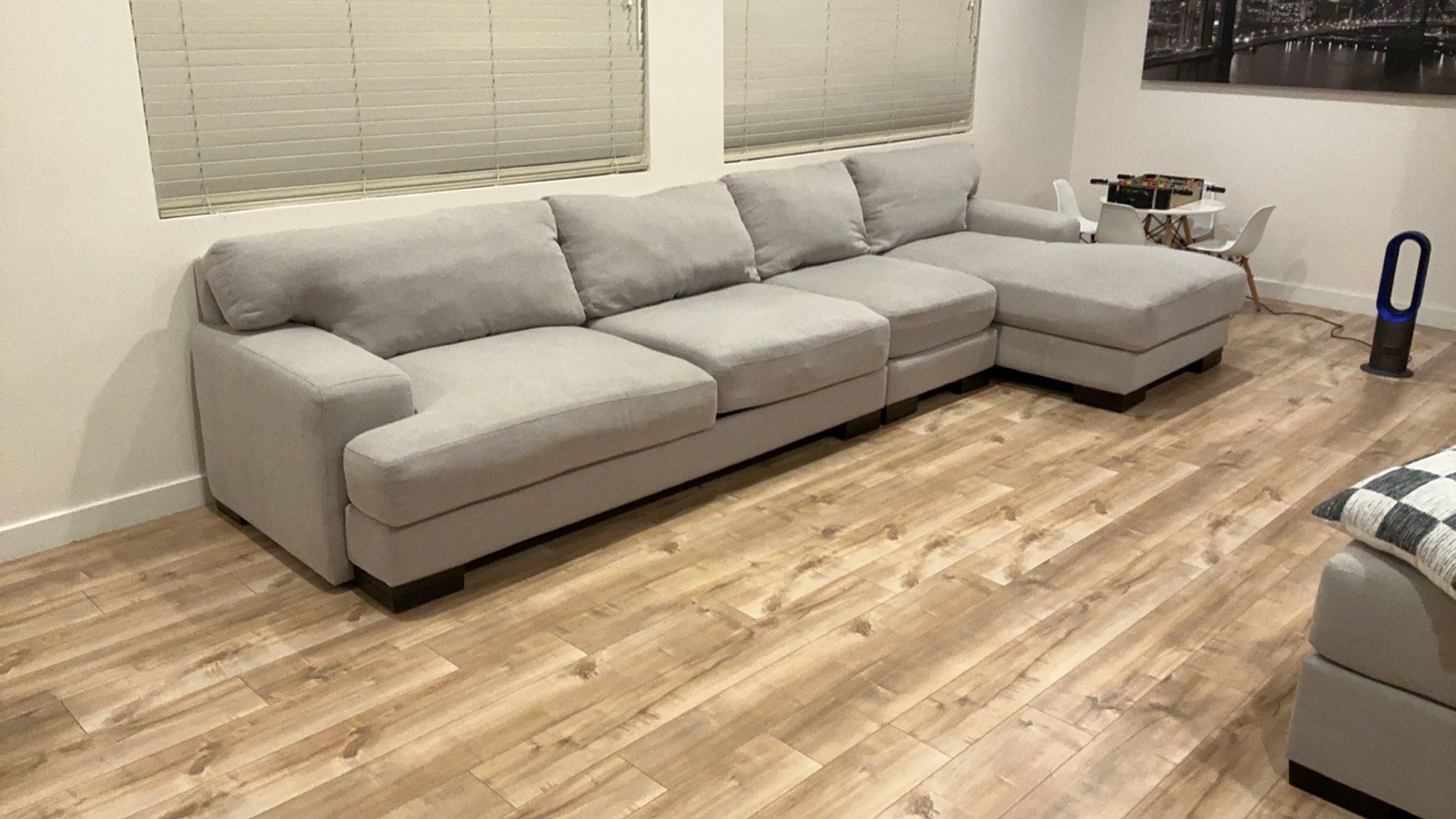 Aidan Sectional From Living Spaces/ Like New!