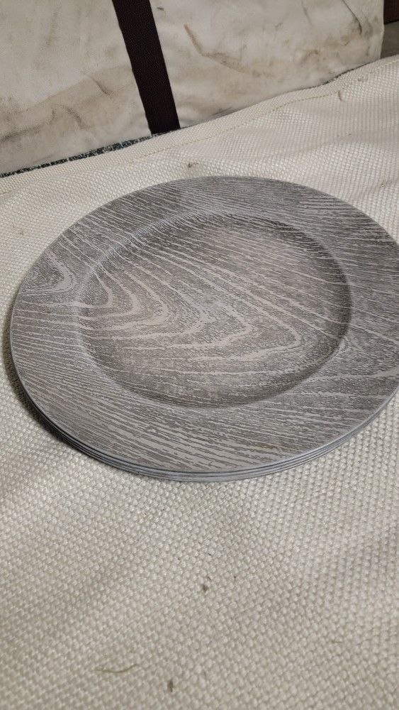 Chargers For Plates - Platters