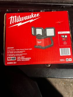 Milwaukee M18 18-Volt Lithium-lon Cordless 4500 Lumens ROVER Dual Power Triple-Panel Flood & Area Light (Tool-Only) Store SKU# 1011-733-164