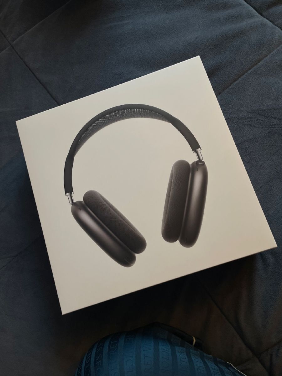 AirPods Pro Max