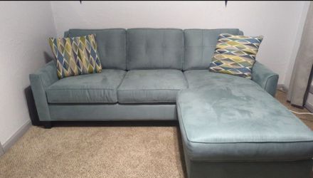 Cindy Crawford L sectional