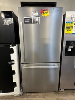 Refrigerators Different Models/Brands & Sizes Take One Home In Payments With $0 Down Read Description