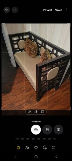 Bench/pillows