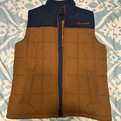 NEW Ariat Men’s Crius Insulated Vest – Size Large – Never Worn