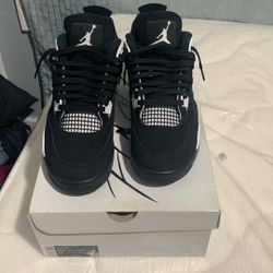 Jordan 4 White Thunder