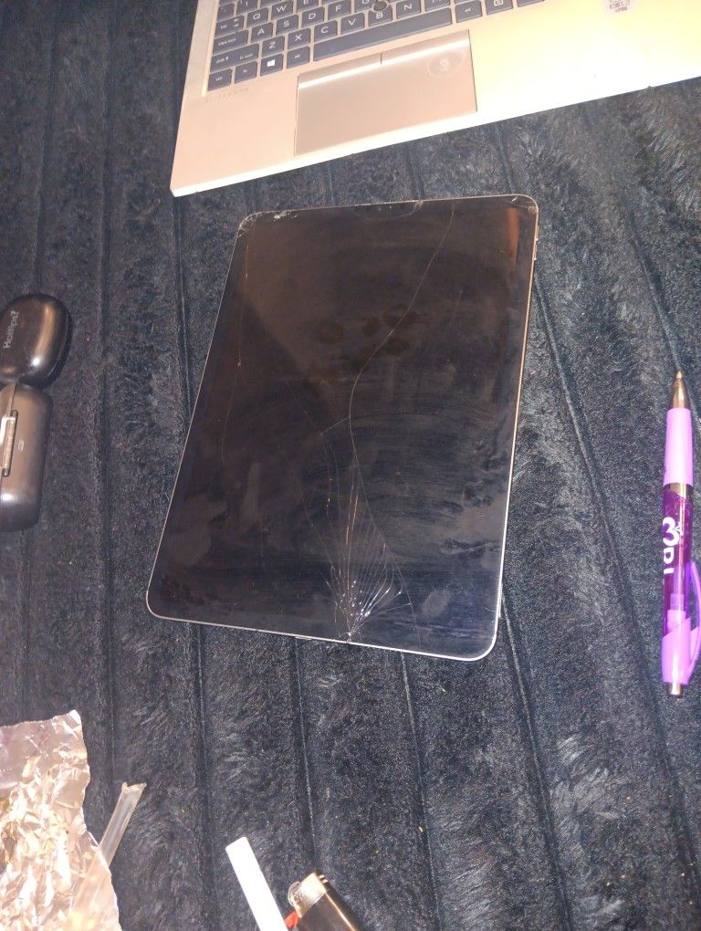 APPLE IPAD PRO 2 9TH GEN