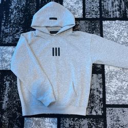 Light oatmeal adidas x essential hoodie