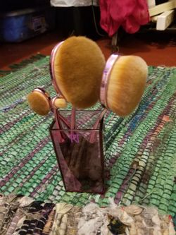 make up brushes