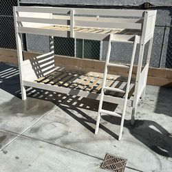 Robbinsdale Twin Bunk Beds With Ladder