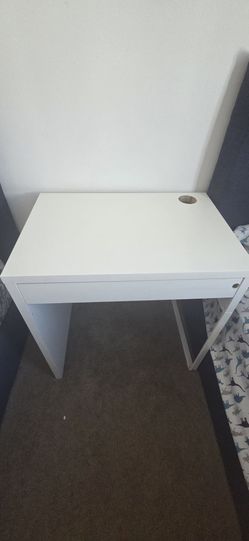 Kids Desk White Color Used Clean