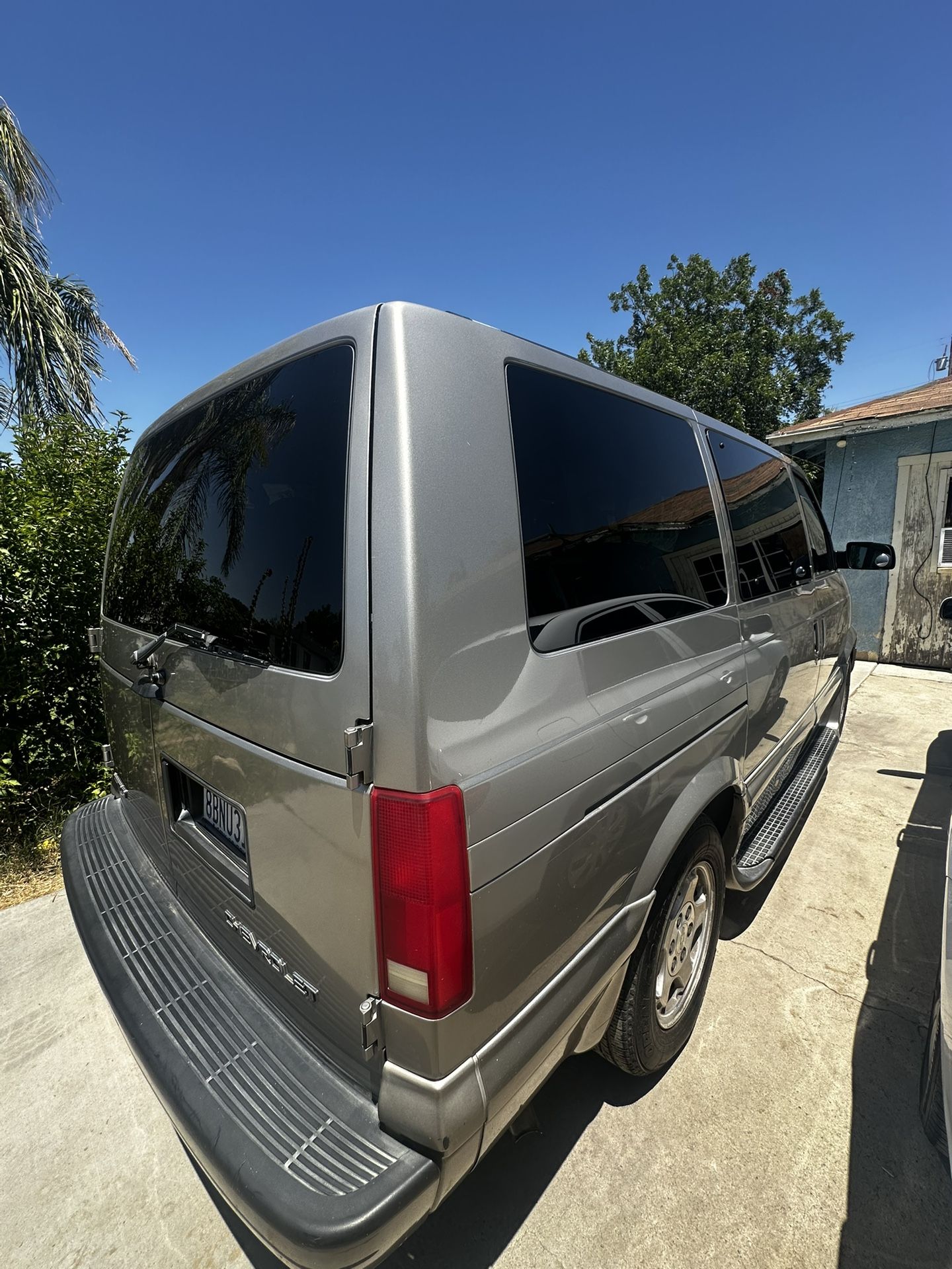 2004 Chevrolet Astro