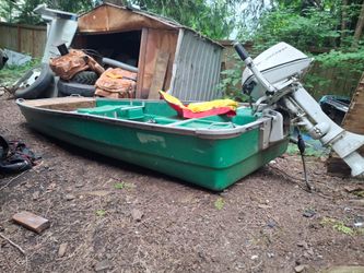 9FT COLEMAN BOAT