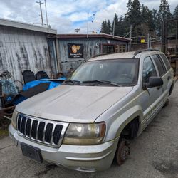 Parting Out 2002 Jeep Grand Cherokee Parts