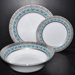 Platinum porcelain dinner set 12 pieces