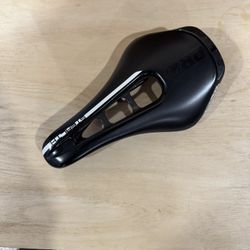 Pro Stealth Super light carbon rail Saddle