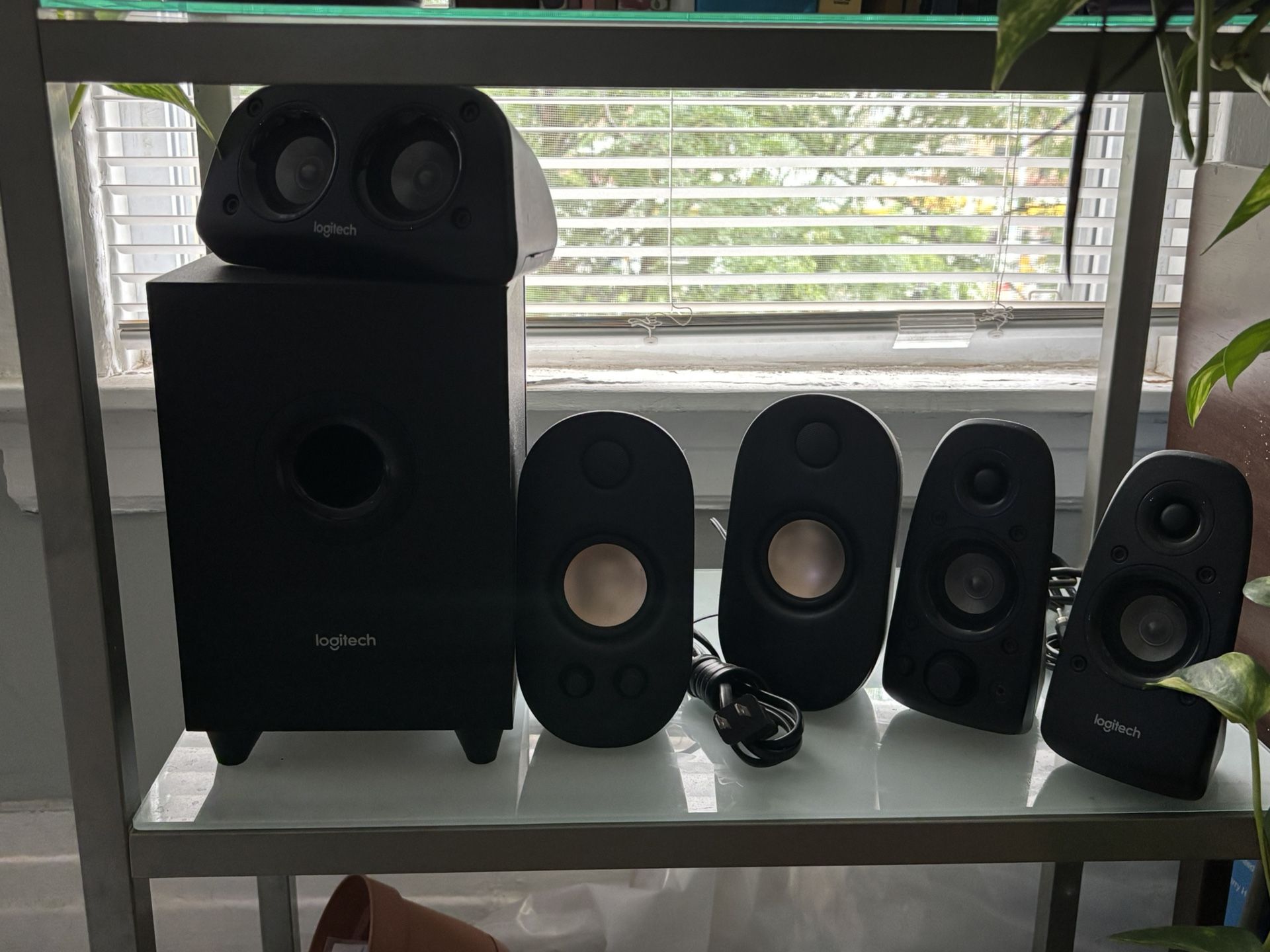 Logitech 6 Pc. Sound System