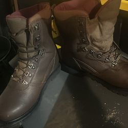 Cabelas Goretex Waterproof Boots Men’s 10.5