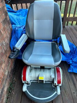 Hoveround MP5 Power Wheelchair