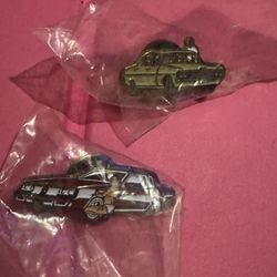 The Hundreds Old Cars 