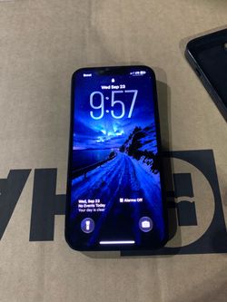 iPhone 14 (Unlocked)