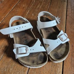 Birkenstock kids sandals toddler 
