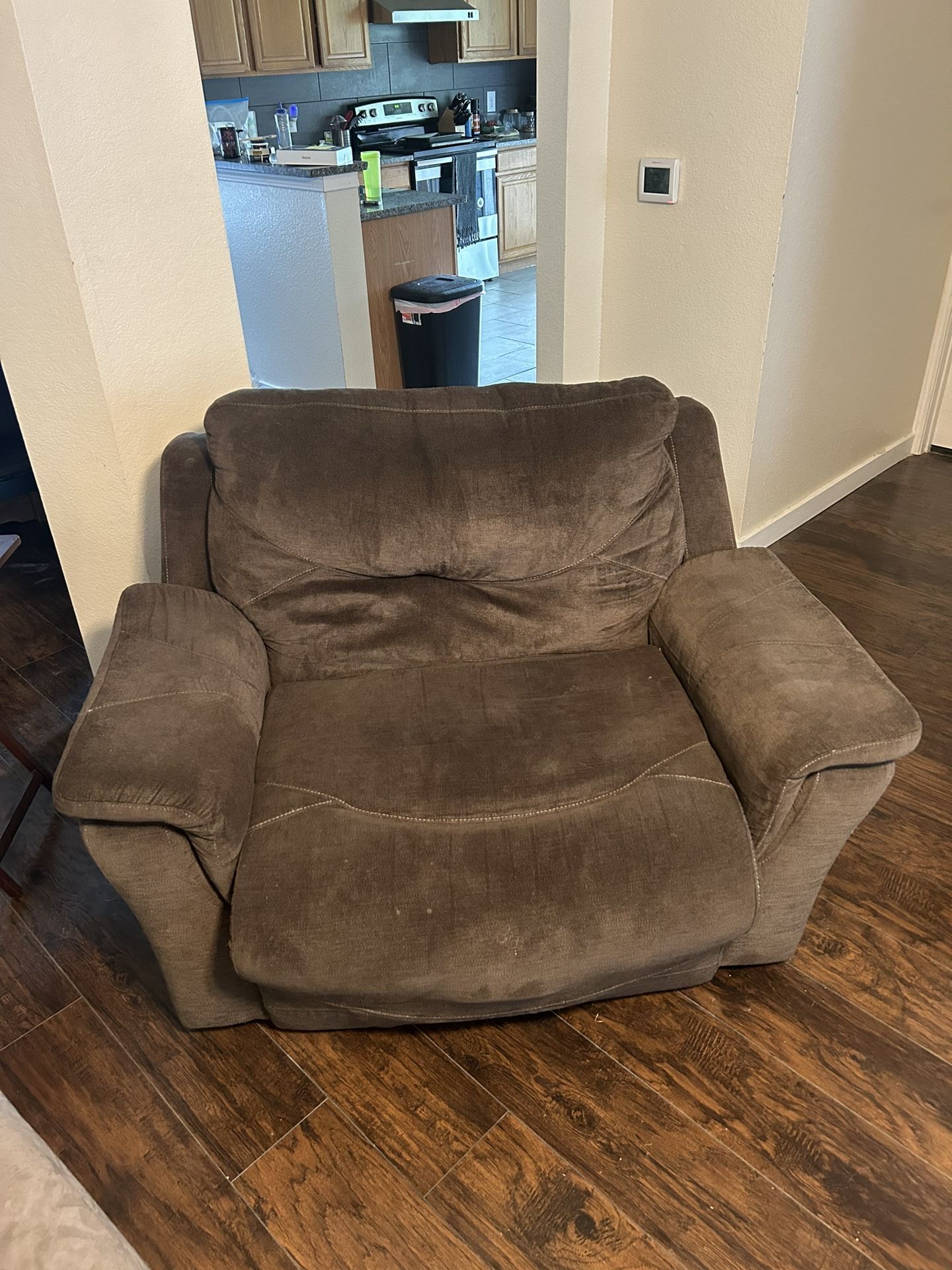 Free Recliner