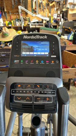 Nordic Track Spacesaver 9i Elliptical machine
