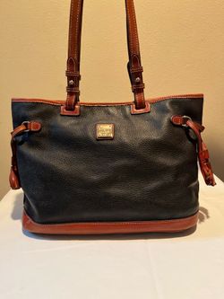 Dooney & Bourke black pebbled leather tote bag