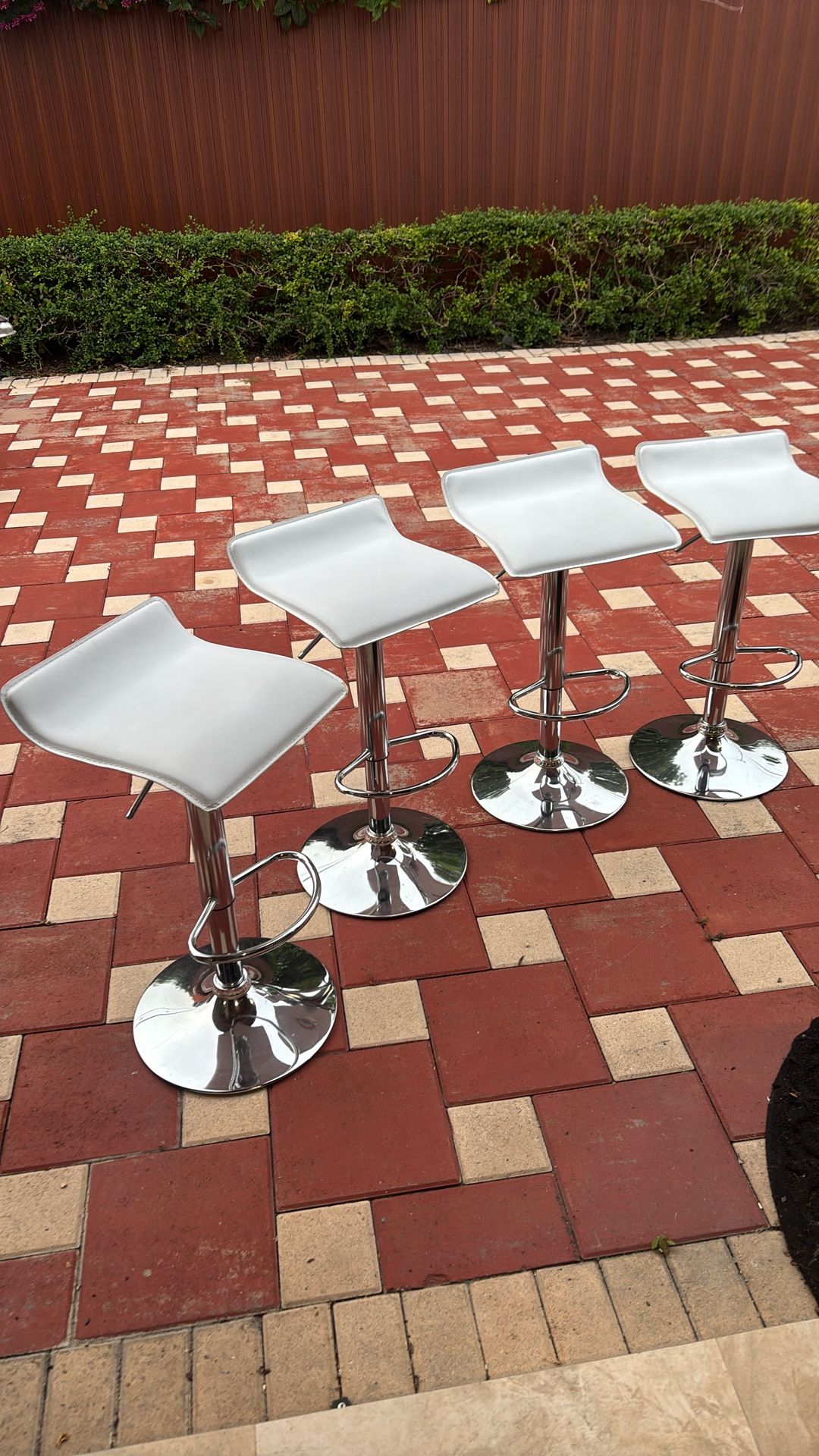 4 Banqueta Nuevos