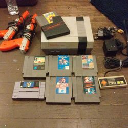 Nintendo NES Console Bundle with Games and Accessories
