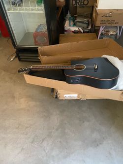 Vangoa acoustic guitar new never used box opened for Picturing