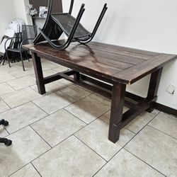 Dinnng Table For Six