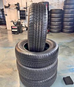 ♦️‼️225 65 R 17 vendo llantas usadas en perfectas condiciones de vida