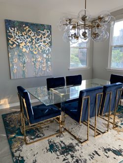 Z GALLERY Dining Room Set