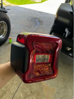 Jeep JL Tailight with blind spot