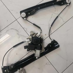 2015 CHEVY CRUZE OEM FRONT LEFT SIDE WINDOW REGULATOR ASSEMBLY #M4143W (A8255)