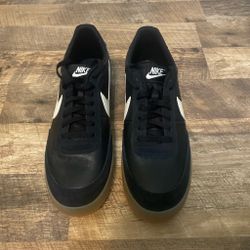 Nike black and white shoes :12.5