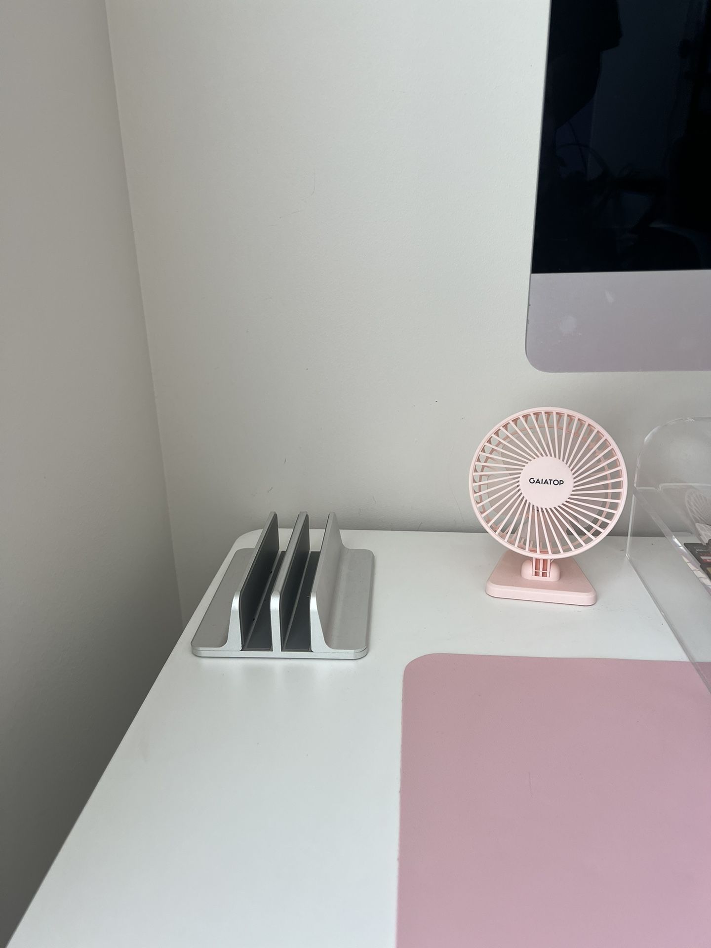 Vertical Laptop Stand