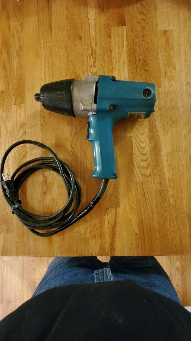 Makita Impact wrench