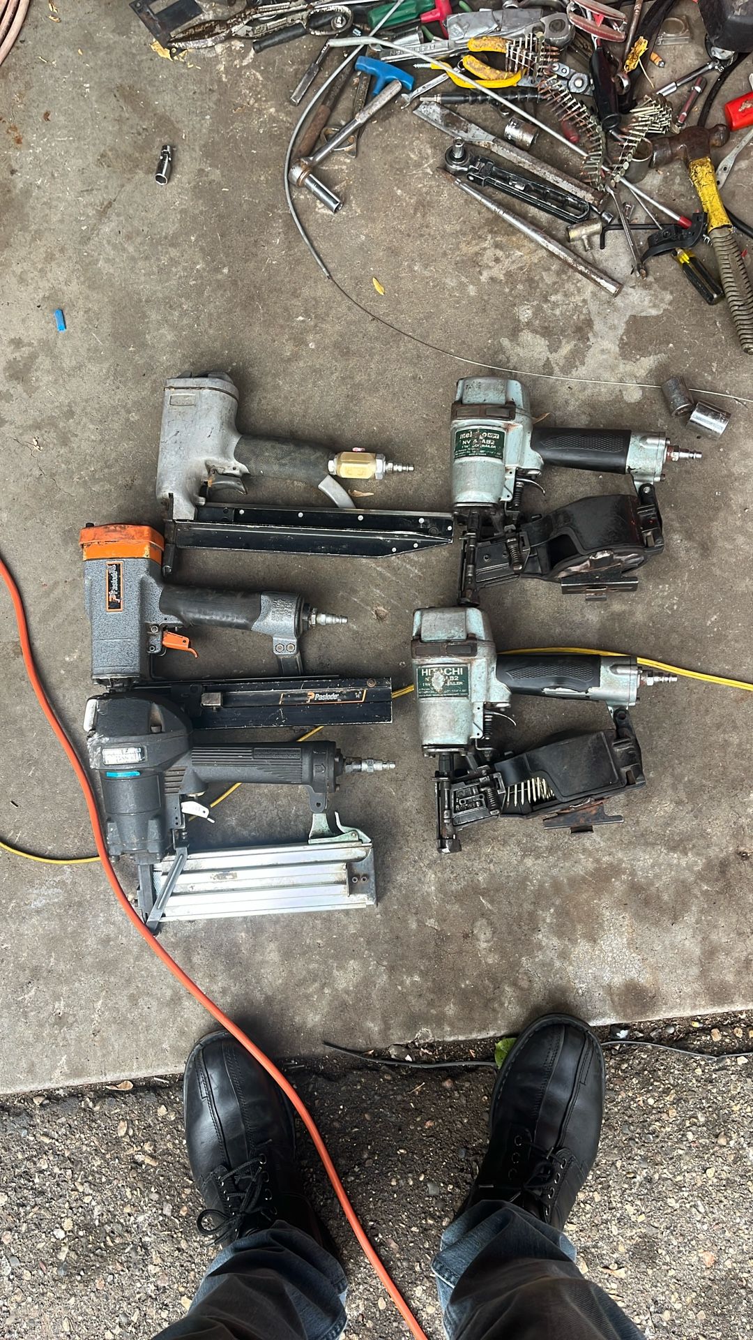 5 Nailguns Hitachi Campdel Hausfeld Passlode